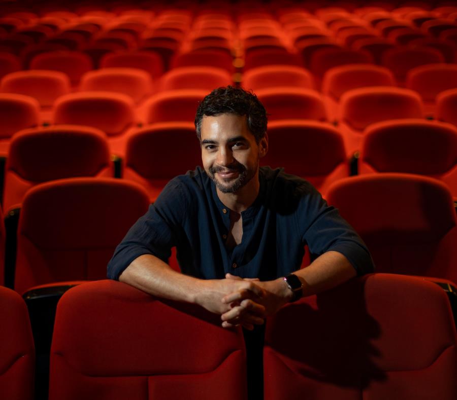 Nacido en Nueva York de padres puertorriqueños, el actor con una ascendente carrera en cine y televisión no duda en identificarse como boricua. (semisquare-x3)