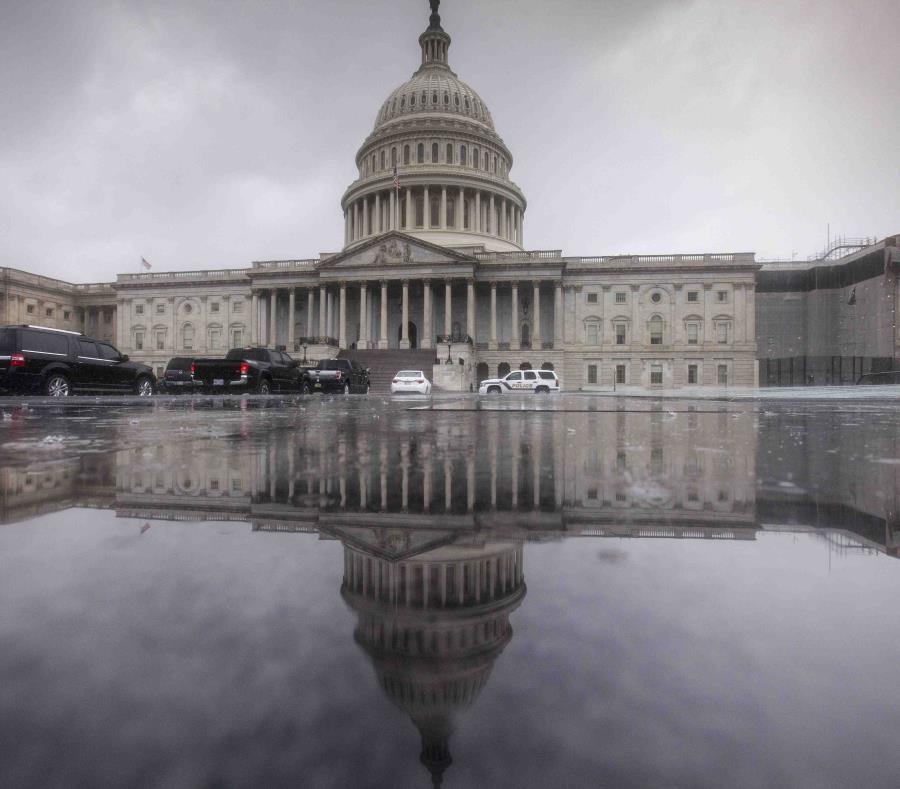 El Capitolio de Estados Unidos, en Washington D.C. (semisquare-x3)