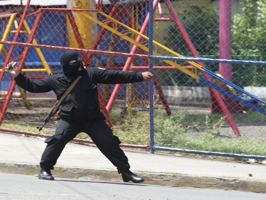 Nicaragua: Represión contra manifestantes opositores deja un muerto y varios heridos (semisquare-x3)