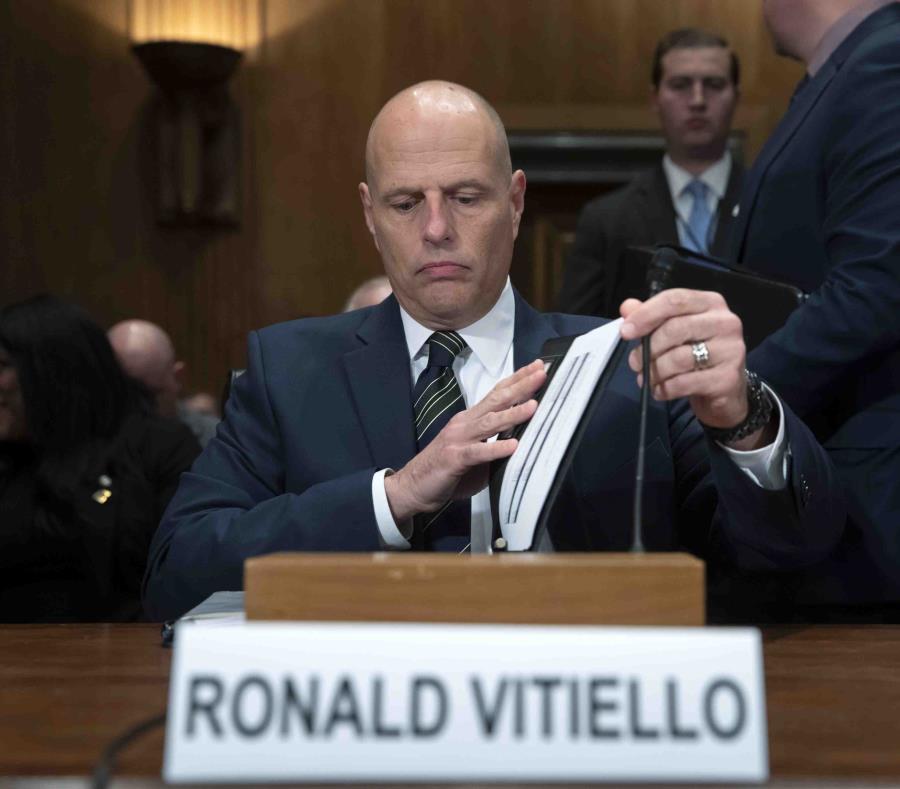 Ronald Vitiello fue jefe de la Patrulla Fronteriza y vicecomisionado de la Oficina de Aduanas y Protección Fronteriza que está a cargo de la patrulla. (AP / J. Scott Applewhite) (semisquare-x3)