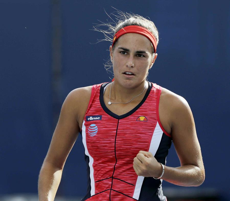 Mónica Puig reacciona durante el partido de primera ronda del Abierto de Estados Unidos. (AP) (semisquare-x3)
