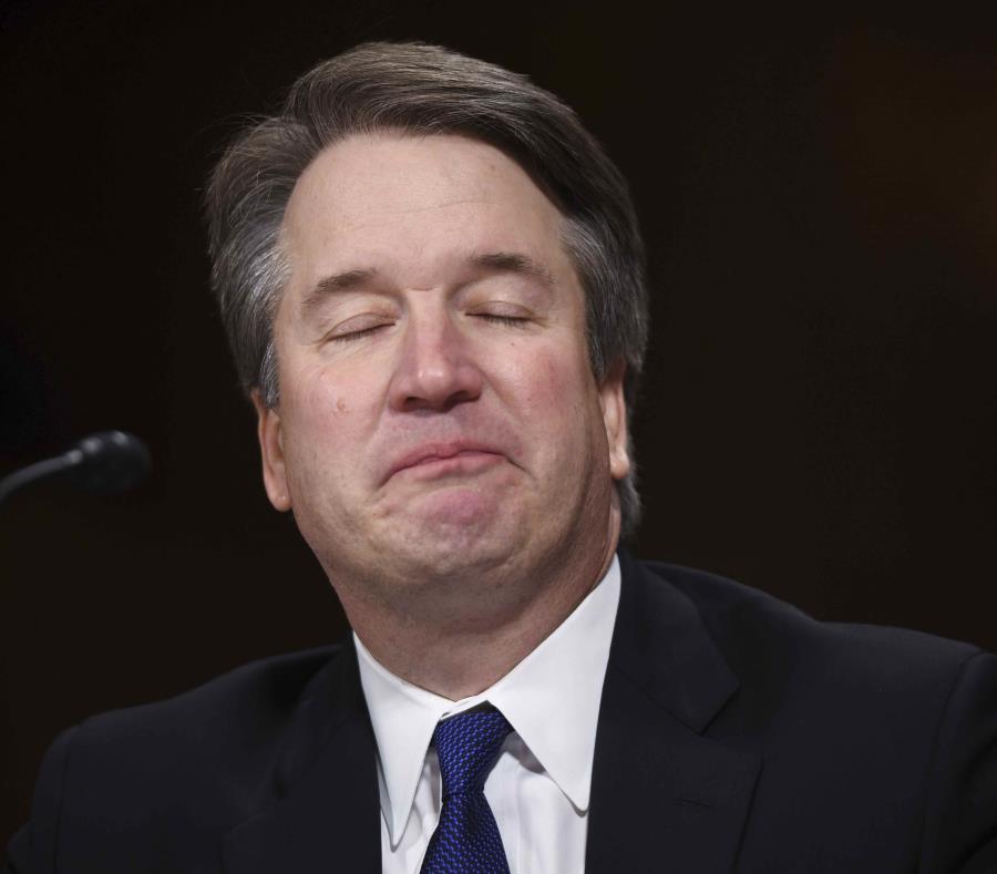 Brett Kavanaugh aguanta derramar lágrimas durante su testimonio. (AP) (semisquare-x3)