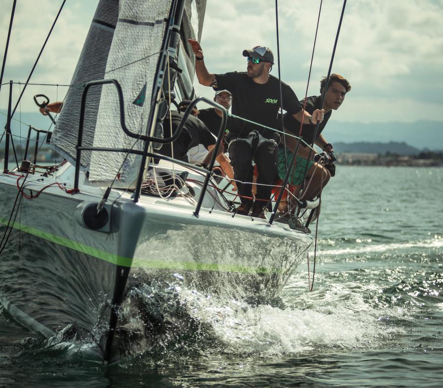 El Resolute Cup se disputa en veleros modelo Sonars. (Suministrada) (semisquare-x3)