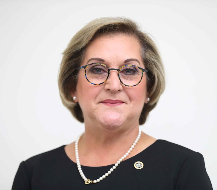 La secretaria de Hacienda, Teresa Fuentes, indicó que el informe requerido por la JSF tomará más tiempo. (GFR Media) (semisquare-x3)