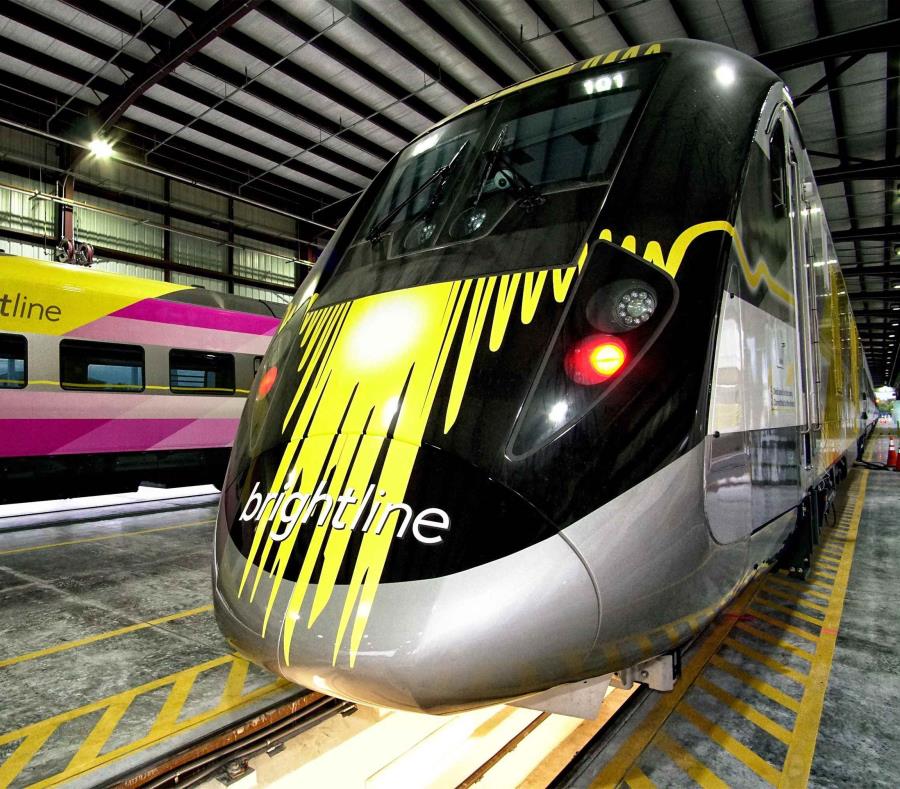 La línea ferroviaria de alta velocidad que unirá Miami y Orlando (Florida) echó a andar hoy con un
