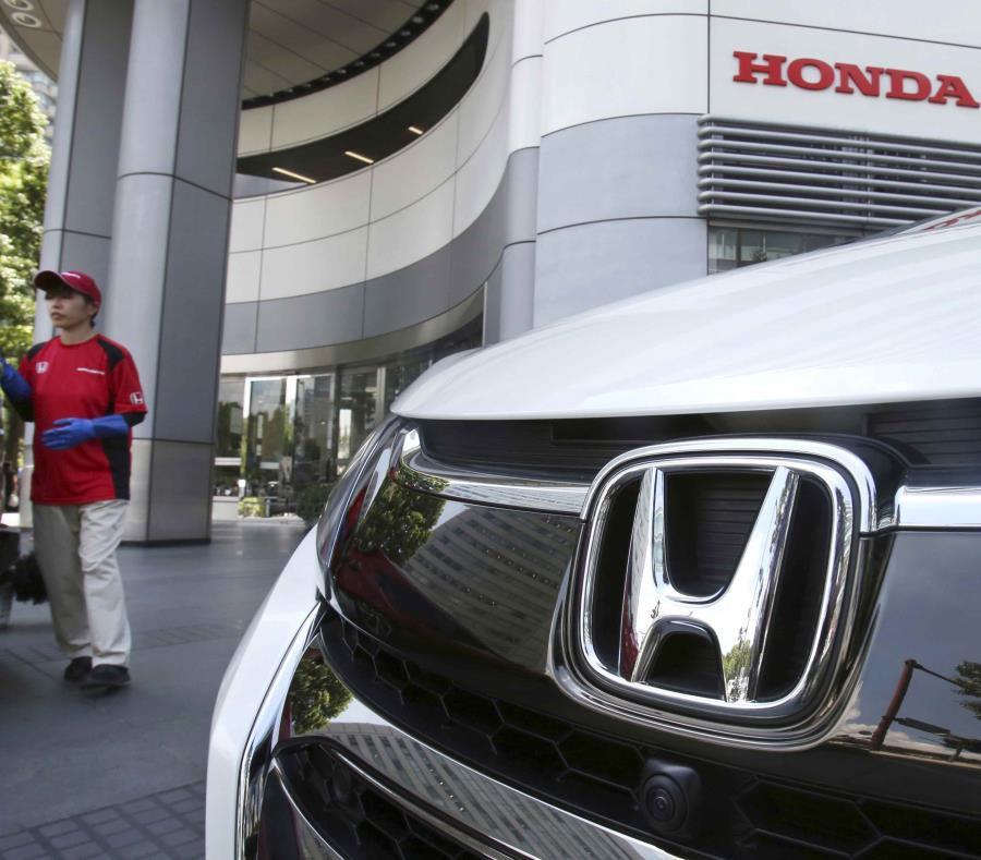 Imagen de un centro de servicio Honda. (AP) (semisquare-x3)