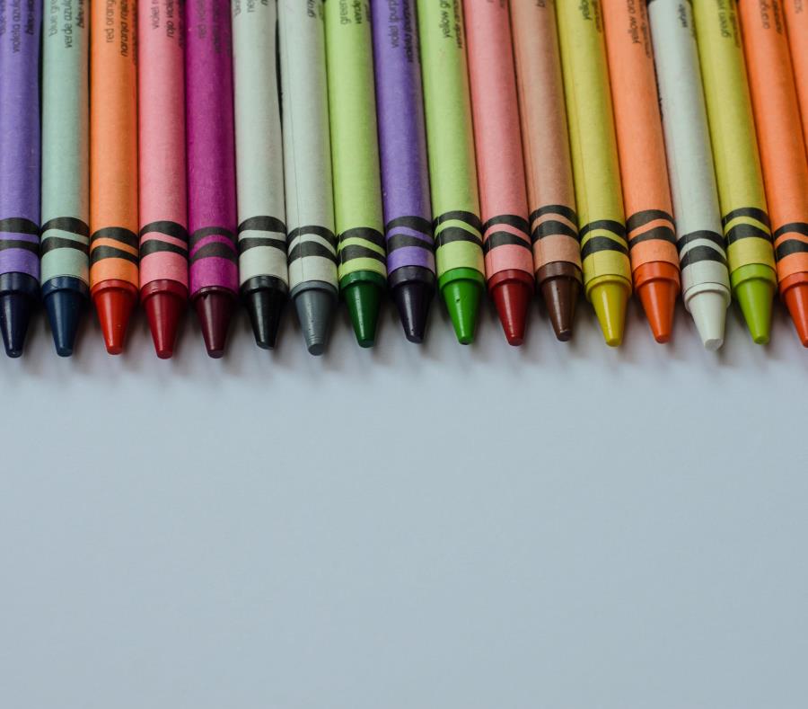 Crayola celebra en la isla 50 años como marca líder en artículos escolares. (Shutterstock) (semisquare-x3)