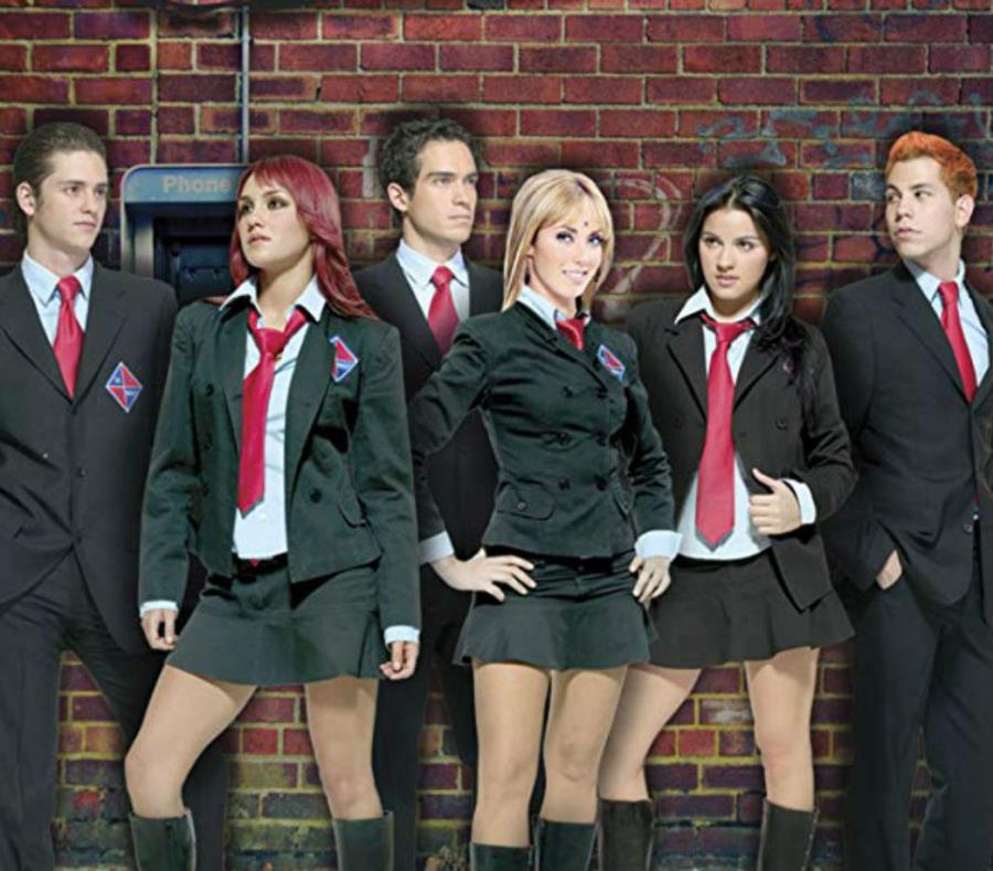 El grupo mexicano RBD se separó en el 2008. (semisquare-x3)