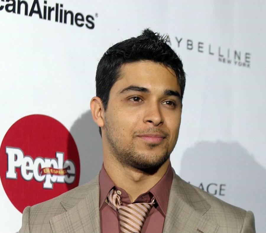 Wilmer Valderrama fue novio de Demi Lovato (semisquare-x3)