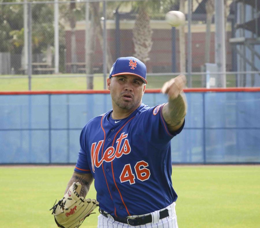 Héctor Santiago, quien estaba activo con la novena de Syracuse (filial Triple A), ocupará el espacio dejado por Lugo en el bullpen. (GFR Media) (semisquare-x3)