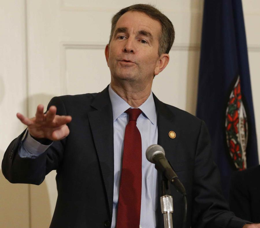 El gobernador de Virginia, Ralph Northam (semisquare-x3)