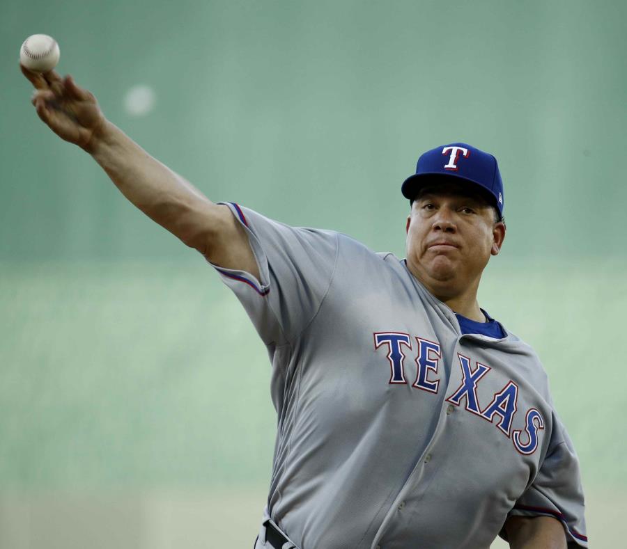 Bartolo Colón lanza contra los Reales de Kansas City. (AP) (semisquare-x3)