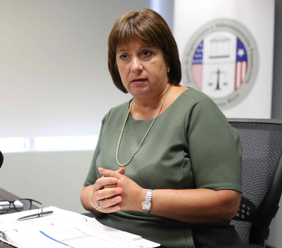 natalie jaresko (semisquare-x3)