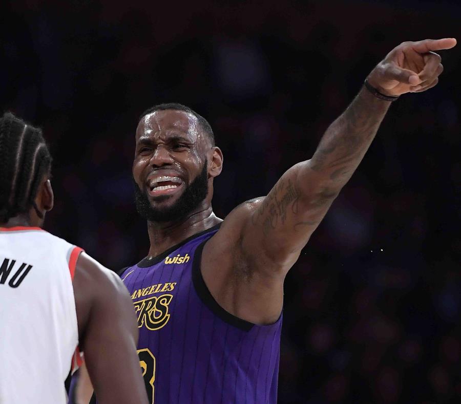 LeBron James anotó anoche 44 puntos. (AP) (semisquare-x3)