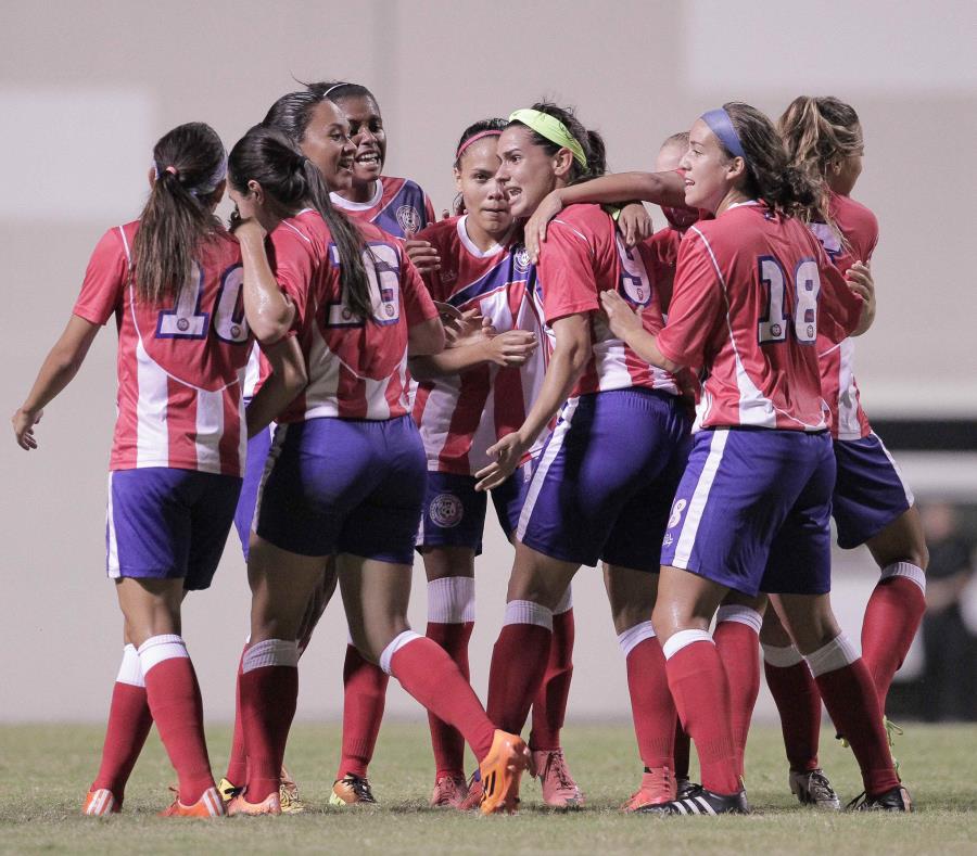 La Selección femenina cayó 3-0 en el primer amistoso del sábado contra Argentina, pero empató a un gol por bando en el segundo partido. (GFR Media) (semisquare-x3)