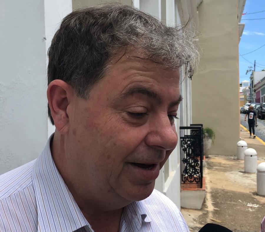 El hijo mayor de Hernández Colón afirma que su padre "siempre tuvo a la isla en su corazón" El