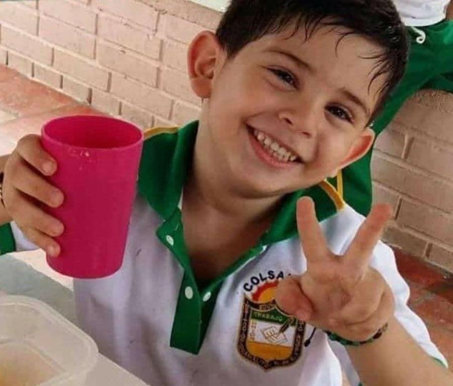 Cristo José es el hijo del alcalde de la localidad de El Carmen, Edwin Contreras, y desapareció cuando se dirigía a la escuela (semisquare-x3)