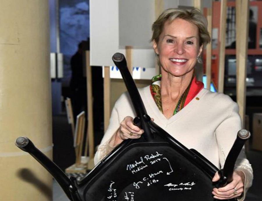 La ganadora del Premio Nobel de Quimica Frances H. Arnold (semisquare-x3)
