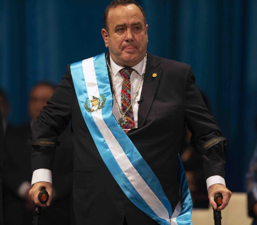 Alejandro Giammattei asume como nuevo presidente de Guatemala El