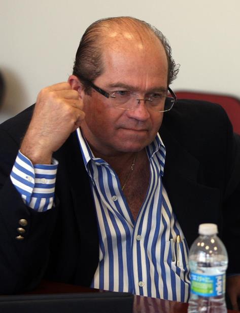 El exsecretario de Justicia, José Fuentes Agostini, indicó que sería un desperdicio de recursos federales implementar todas las ayudas federales que se han hecho disponibles sin encaminar a Puerto Rico hacia la estadidad. (GFR Media) (vertical-x1)