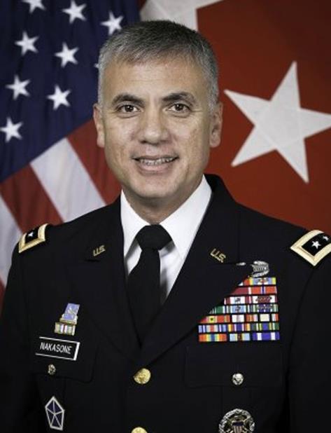 Paul M. Nakasone, de 54 años, comanda desde 2016 el Cibercomando del Ejército y también una fuerza de tarea conocida como ARES dedicada al combate digital contra el Estado Islámico (vertical-x1)