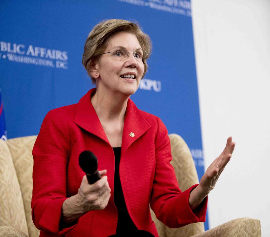 La senadora Elizabeth Warren (semisquare-x3)