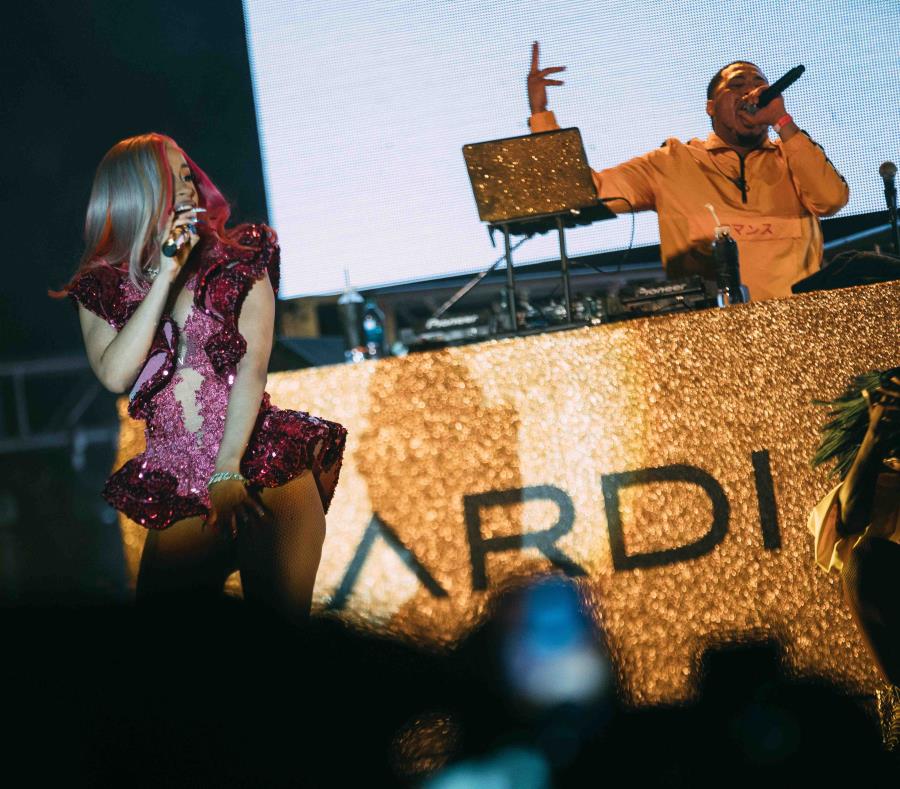Cardi B durante su presentación. (Suministrada) (semisquare-x3)
